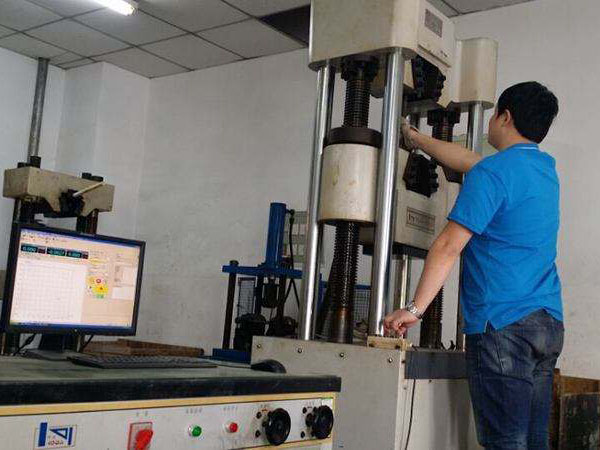 鋼材(cai)理化實驗(yan)室圖一